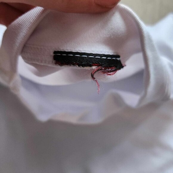 Size 9/11 Quicksilver swim top blue and white GUC rashguard - Picture 2 of 6